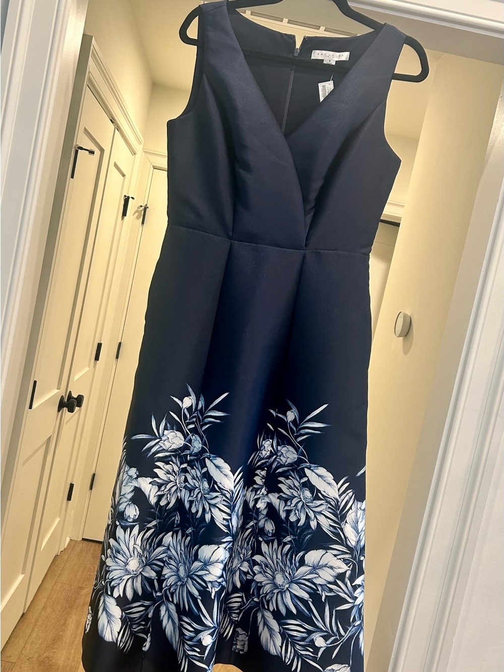 Kay Unger Navy Sleeveless Midi Dress with White Floral Border